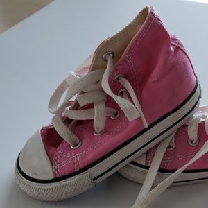 Toddler Girls Converse Chuck Taylor Sneakers